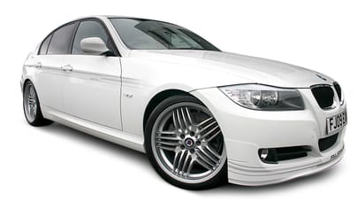 Retro TG Garage: a road trip to Le Mans in the Alpina D3 saloon