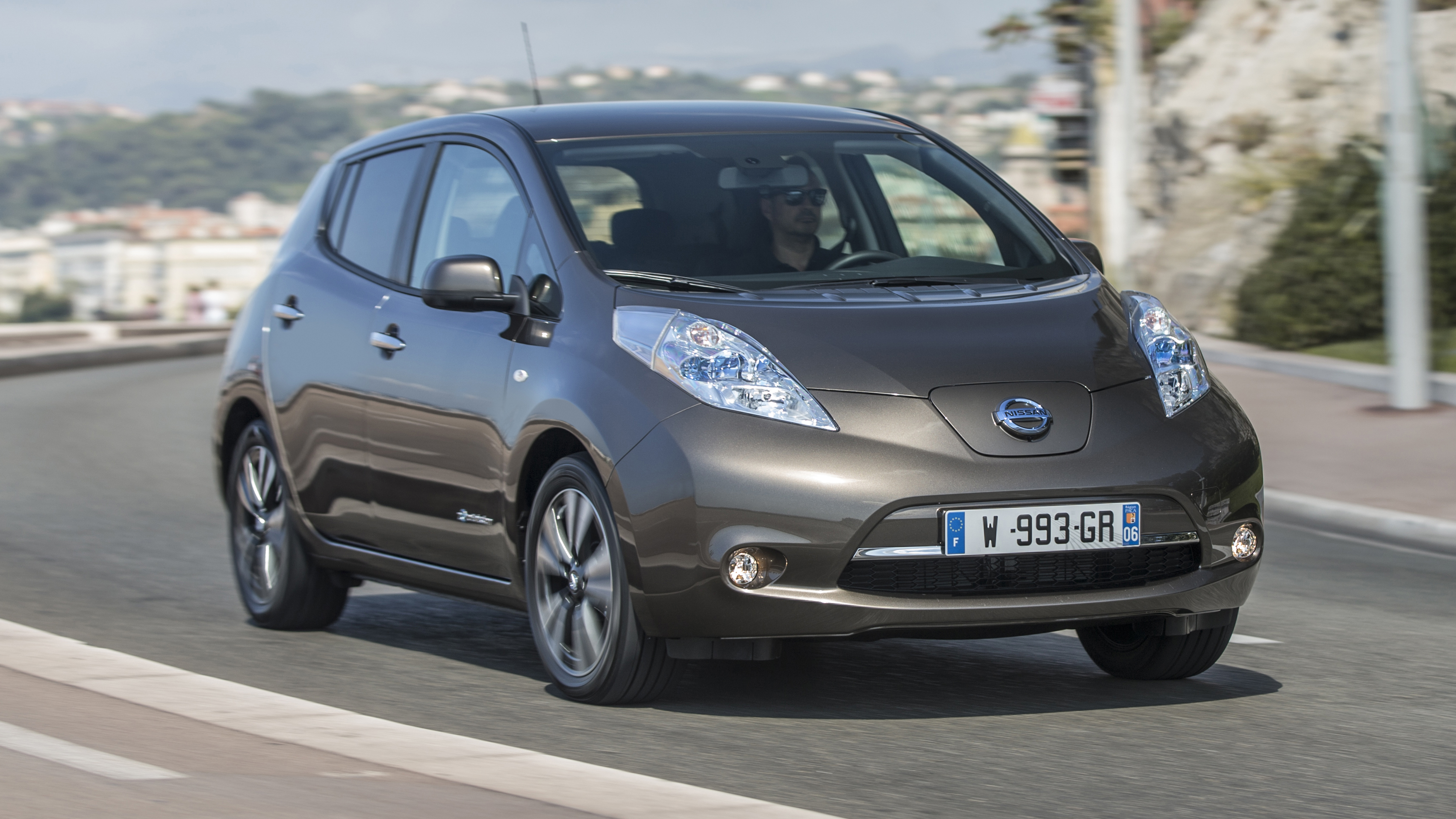 Range 2016 sales nissan leaf