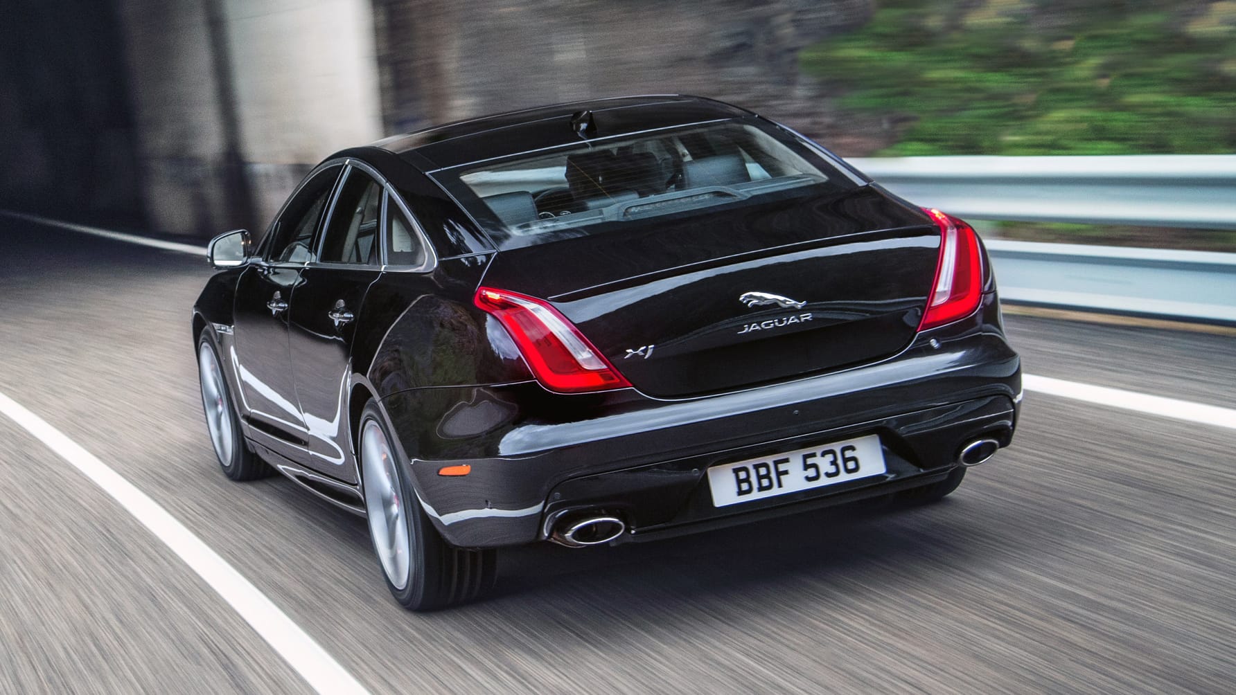 First drive: the facelifted 2016 Jaguar XJ Reviews 2025 | Top Gear