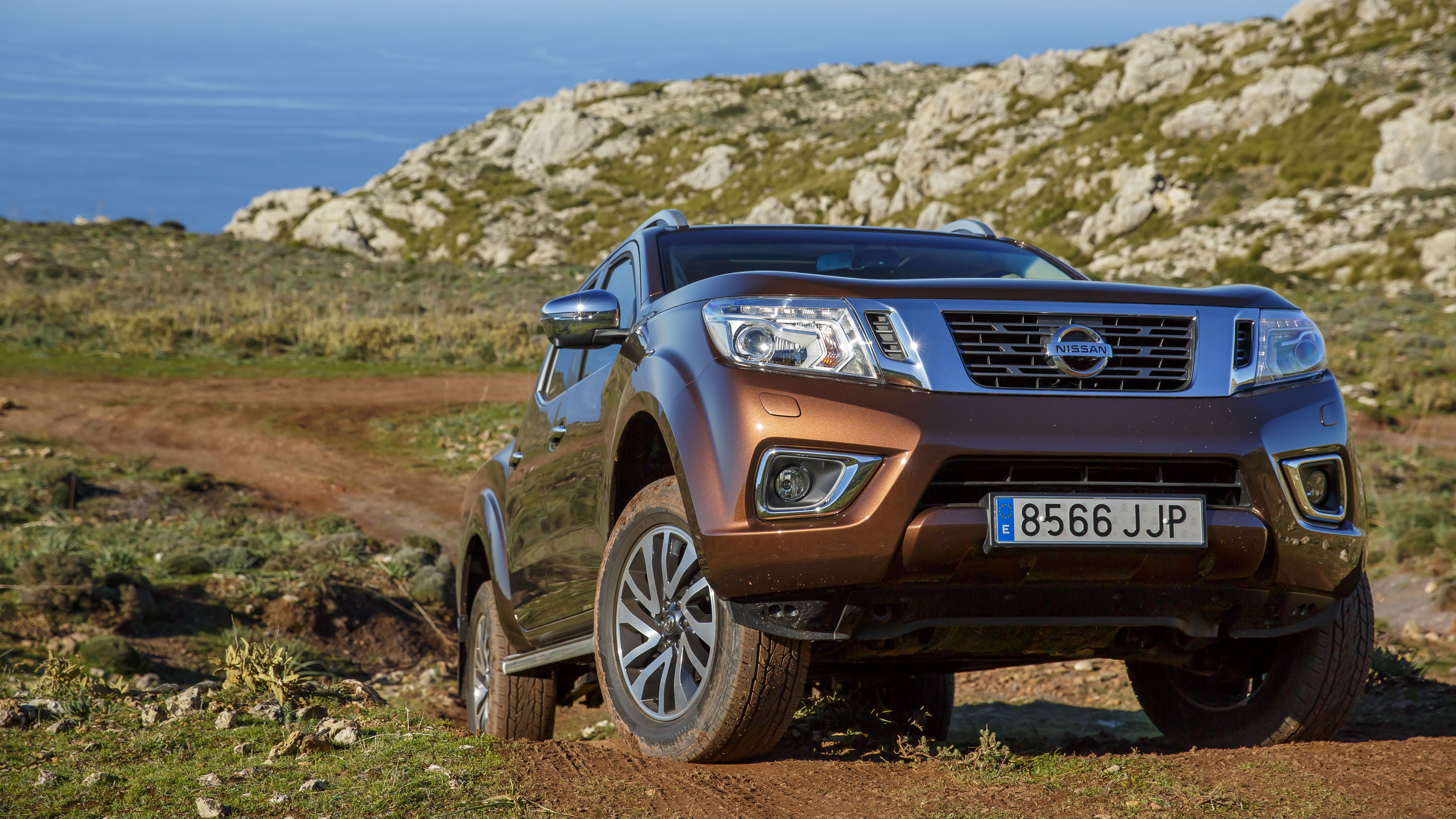 First drive the new Nissan NP300 Navara pickup Top Gear