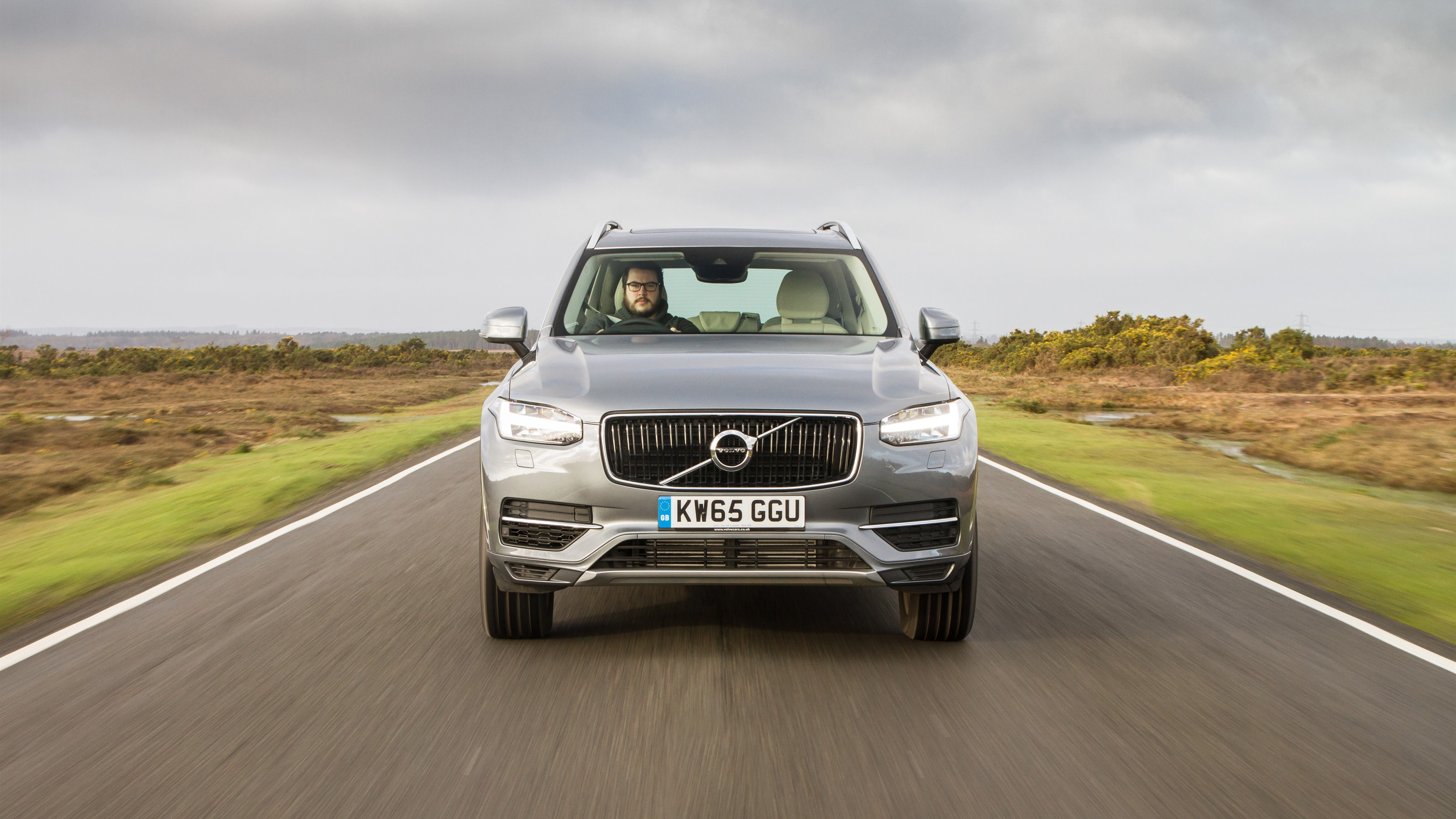 173254_the_all_new_xc90_t8.jpg