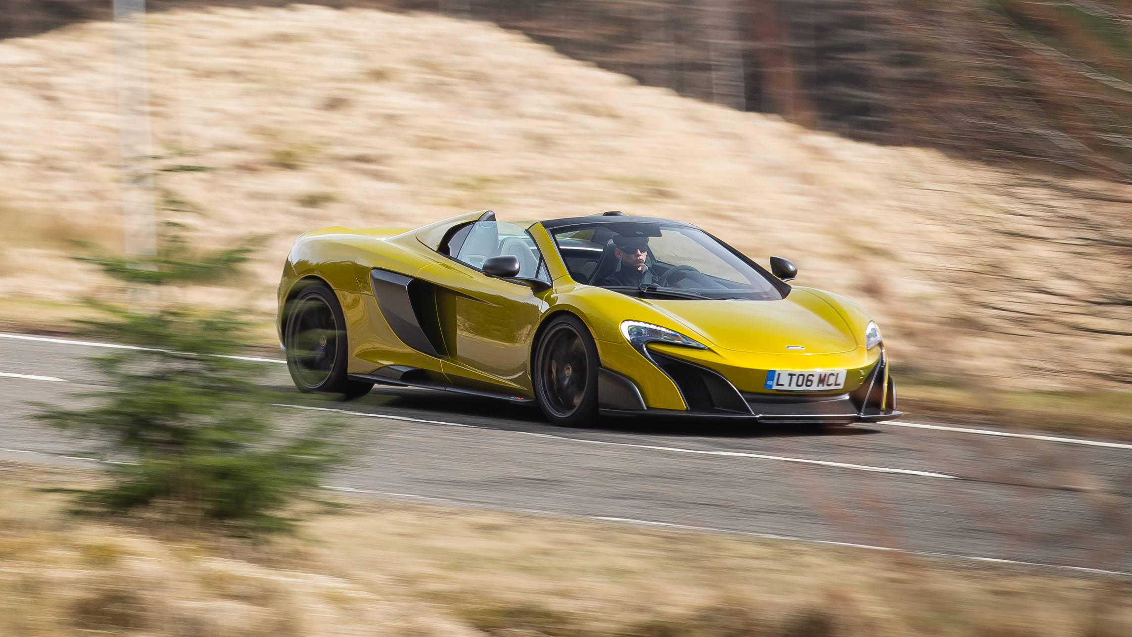 mclaren-675lt-spider-review-better-than-the-coupe-top-gear