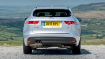 f-pace_010.jpg