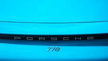 pcgb16_0839_fine.jpg