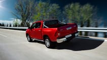 2016-hilux-namibia-exterior-3.jpg