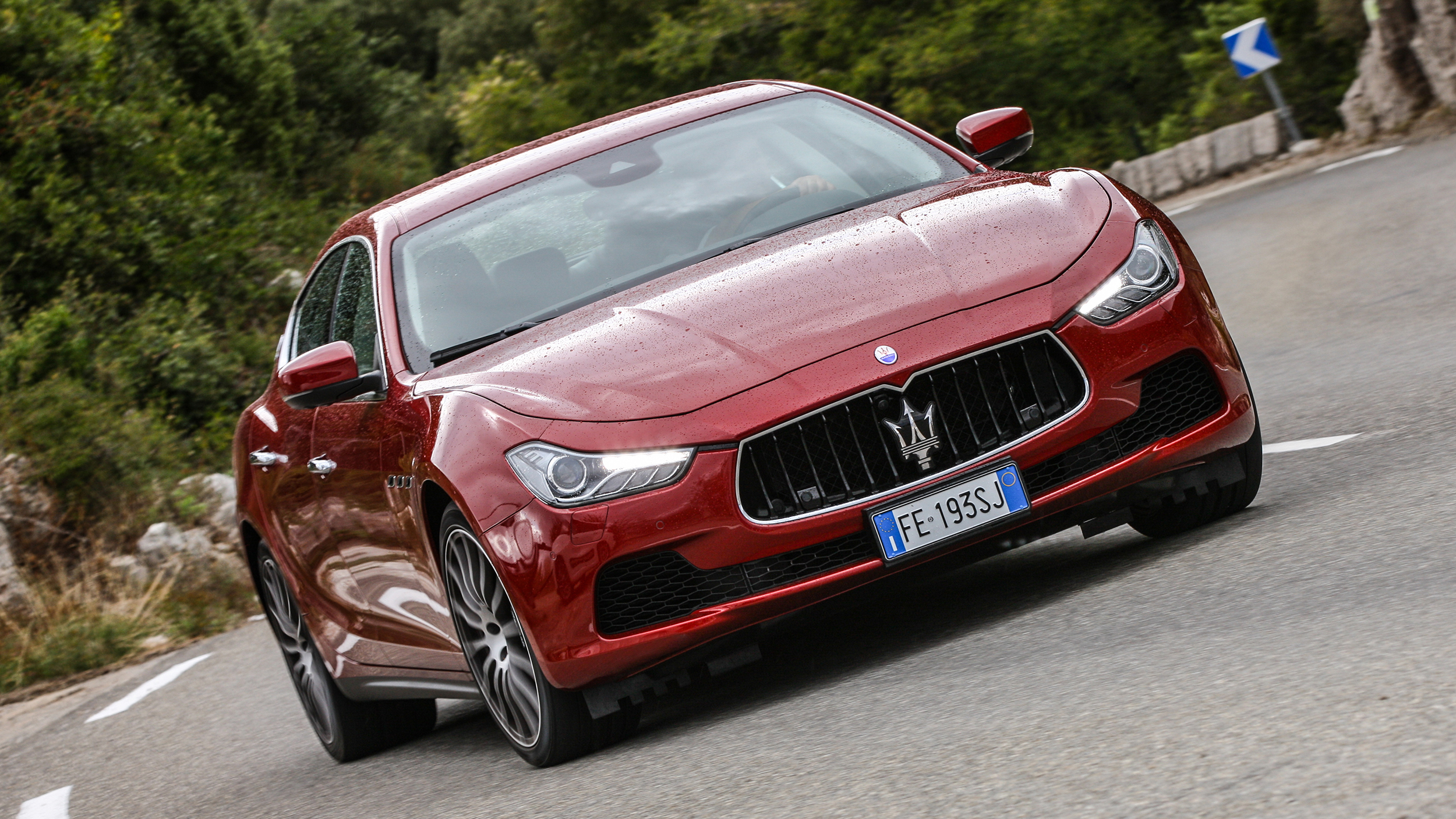 Review the new Maserati Ghibli Top Gear