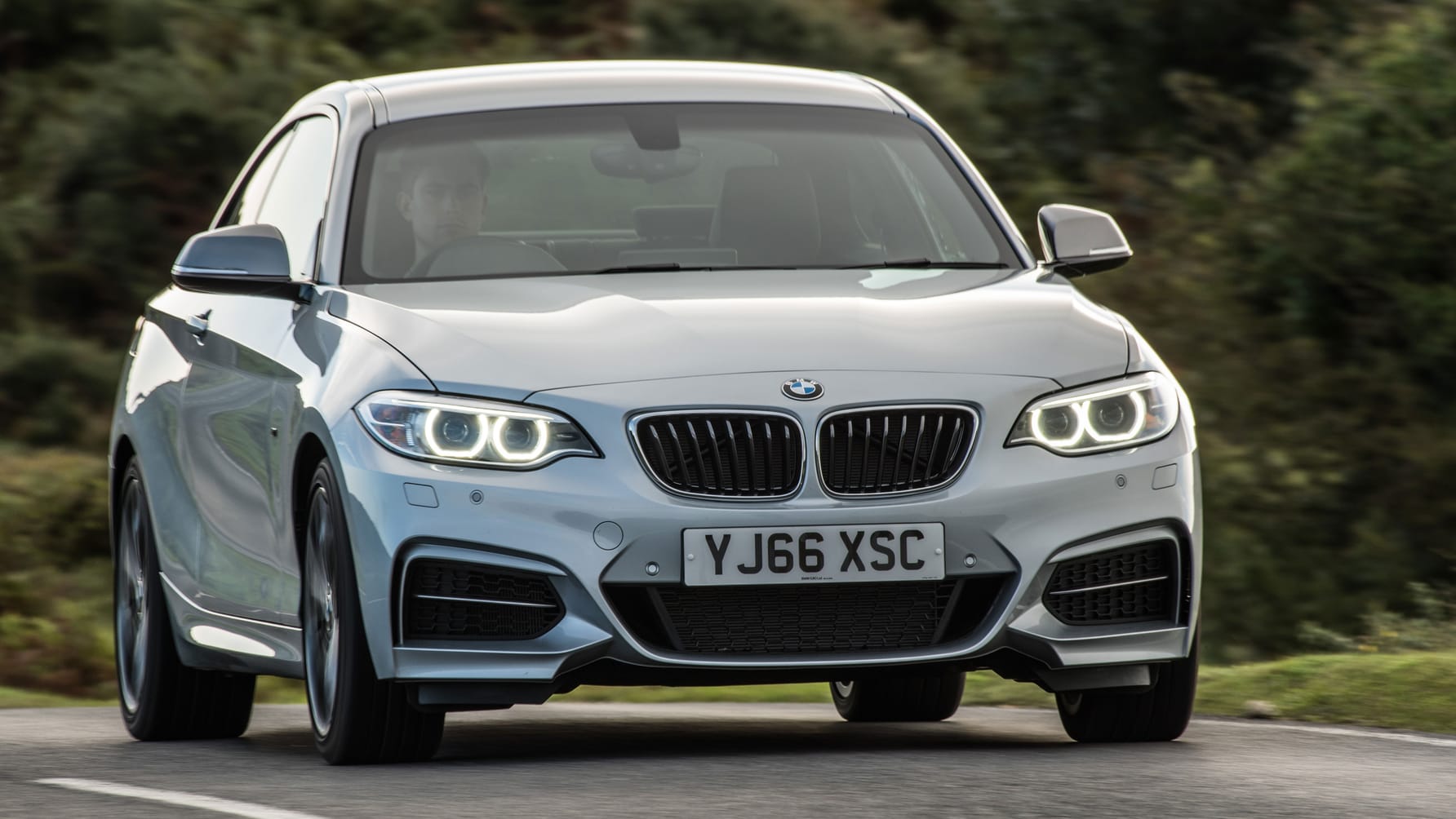 Review: the new 335bhp BMW M240i Coupe Reviews 2025 | Top Gear