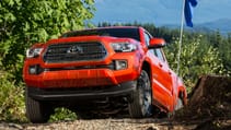 2016_toyota_tacoma_trdor_18_6cb6ad28e551bc203ab2c2ee692b290a32b9f52b.jpg