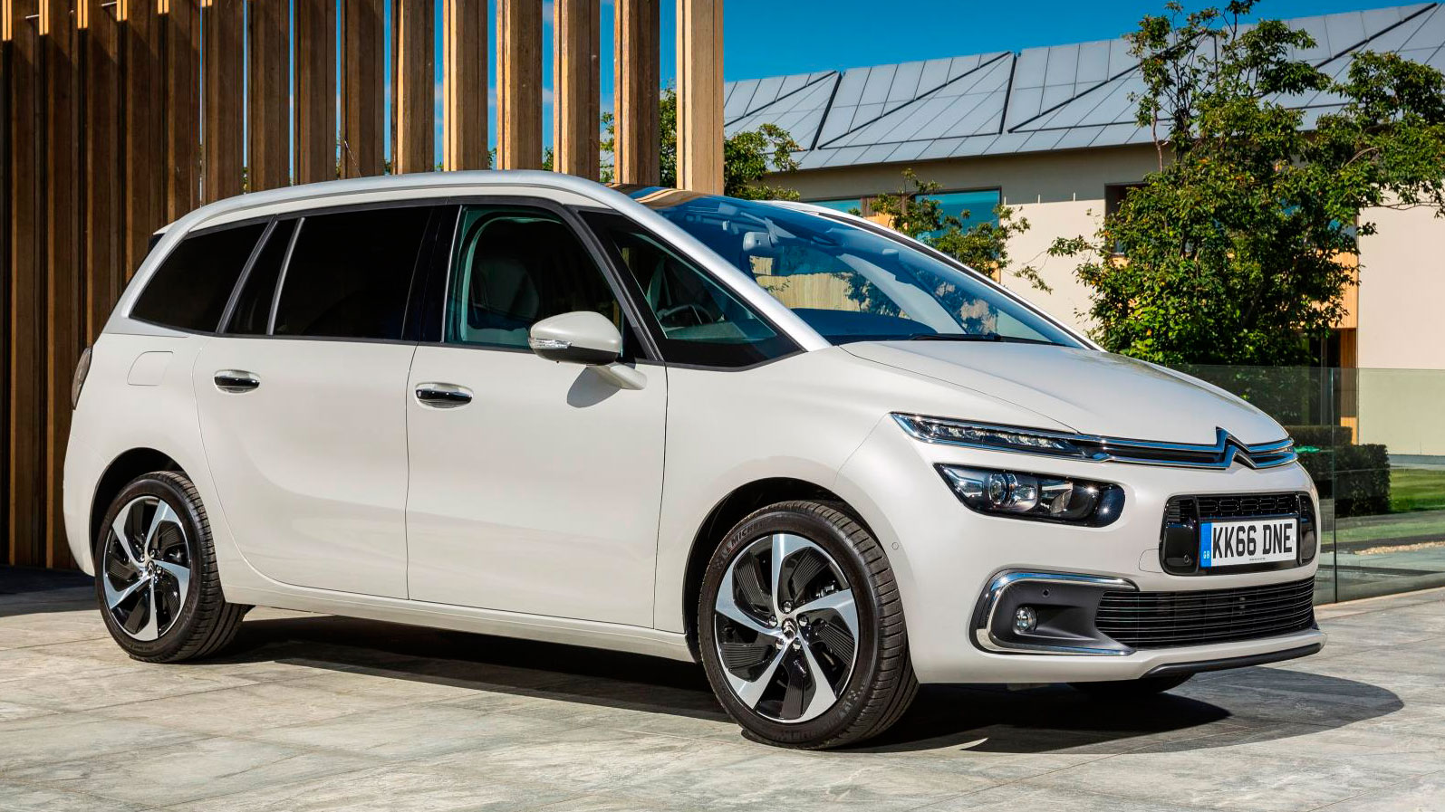 Review: the Citroen Grand C4 Picasso with three-cylinder turbo power  Reviews 2024