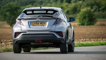 2016_toyota_c-hr_ext_dyn_15.jpg