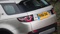 17my-discoverysport-005.jpg