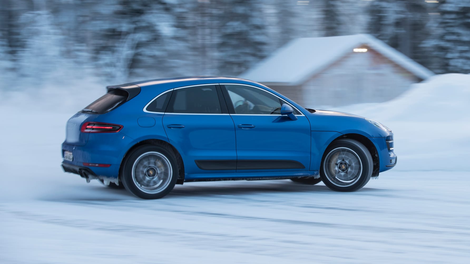 Porsche Macan review 434bhp Performance Pack driven Reviews 2025 Top