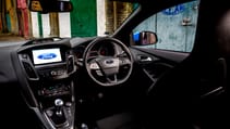 ford2016_focusrs_119.jpg