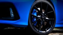 ford2016_focusrs_125.jpg
