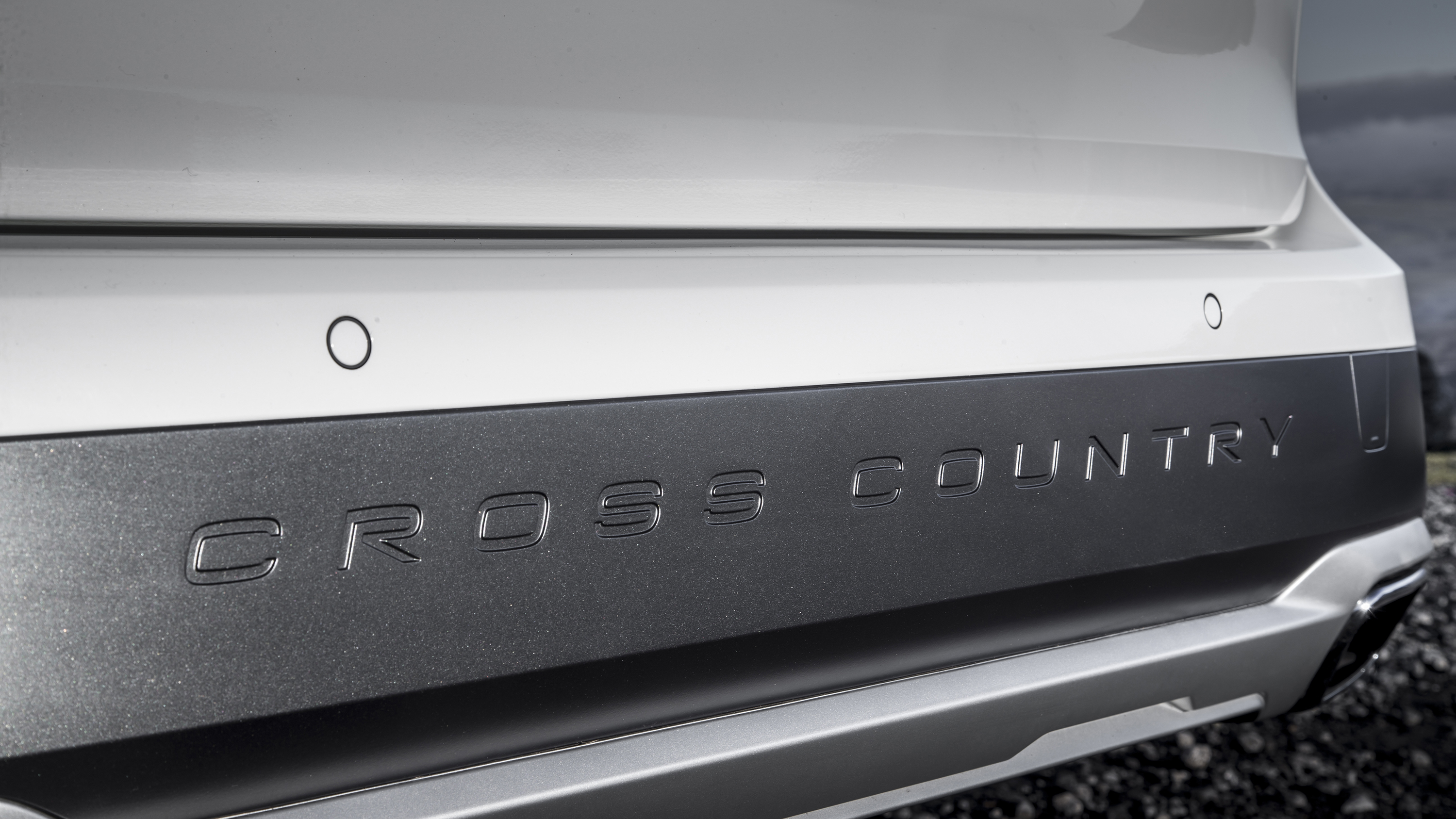 v90_d4_awd_cross_country_118.jpg