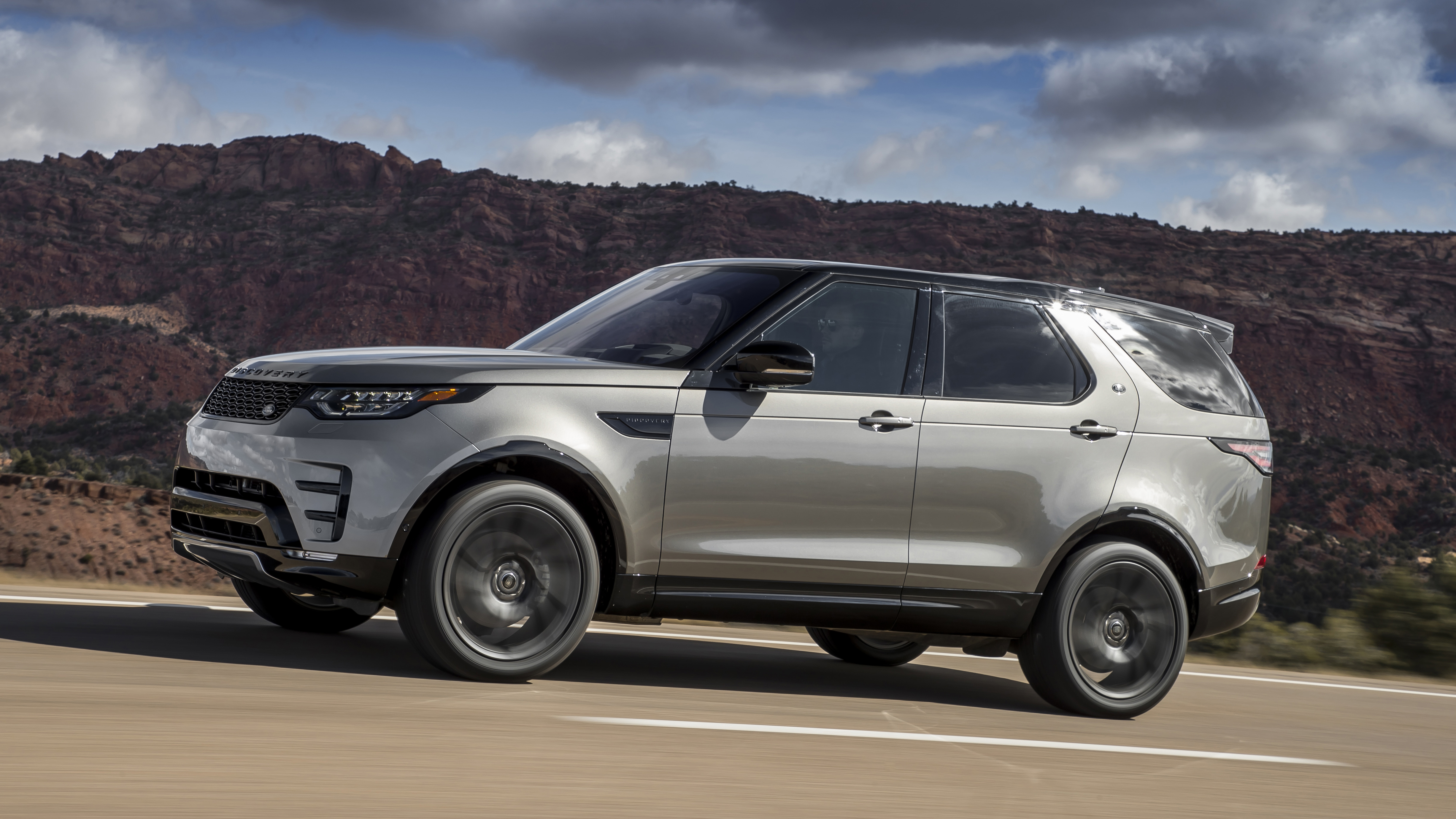 2017 Land Rover Discovery Review: All-New Suv Tested Reviews 2022 | Top Gear