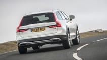 v90_d4_awd_cross_country_048.jpg