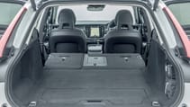 204093_volvo_v90_cross_country.jpg
