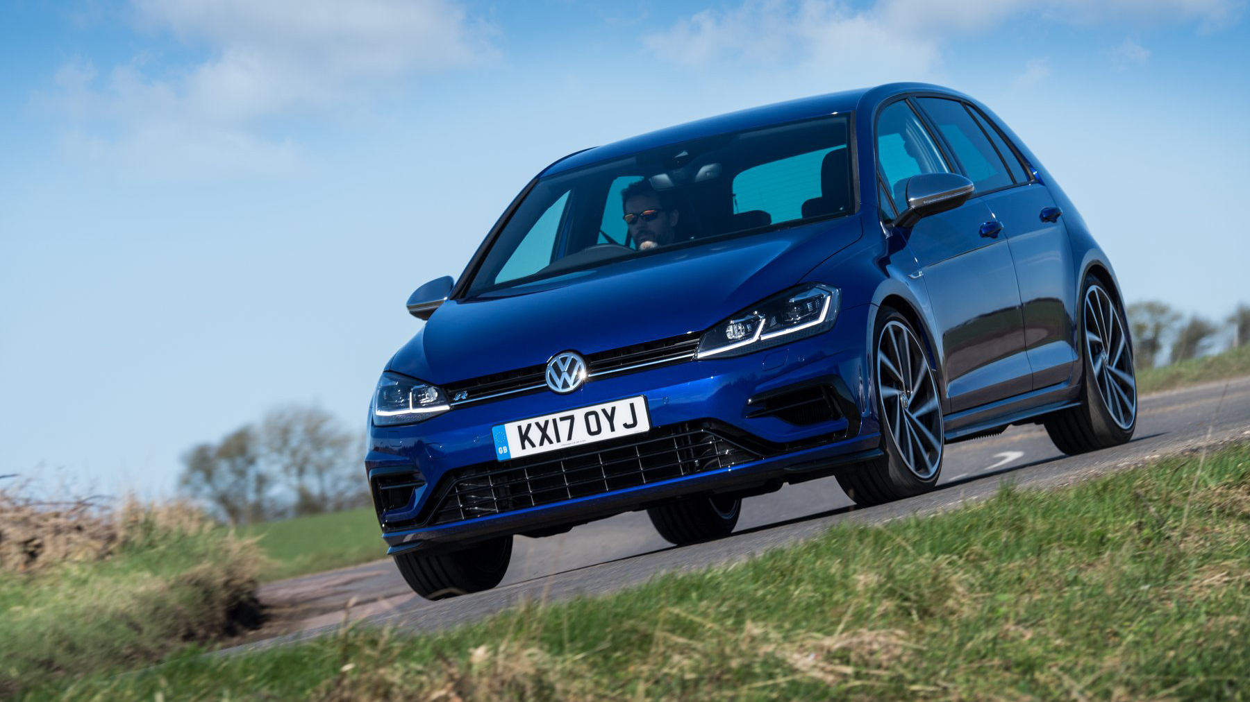 2017 Volkswagen Golf R
