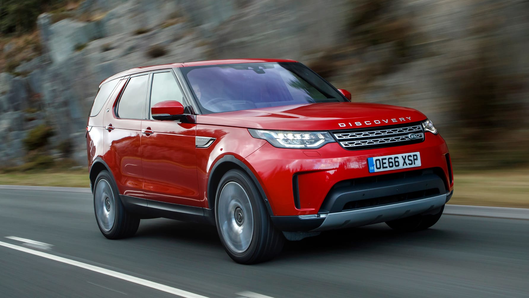 Land Rover Discovery SD4 review: four-cylinder SUV driven Reviews 2026 ...