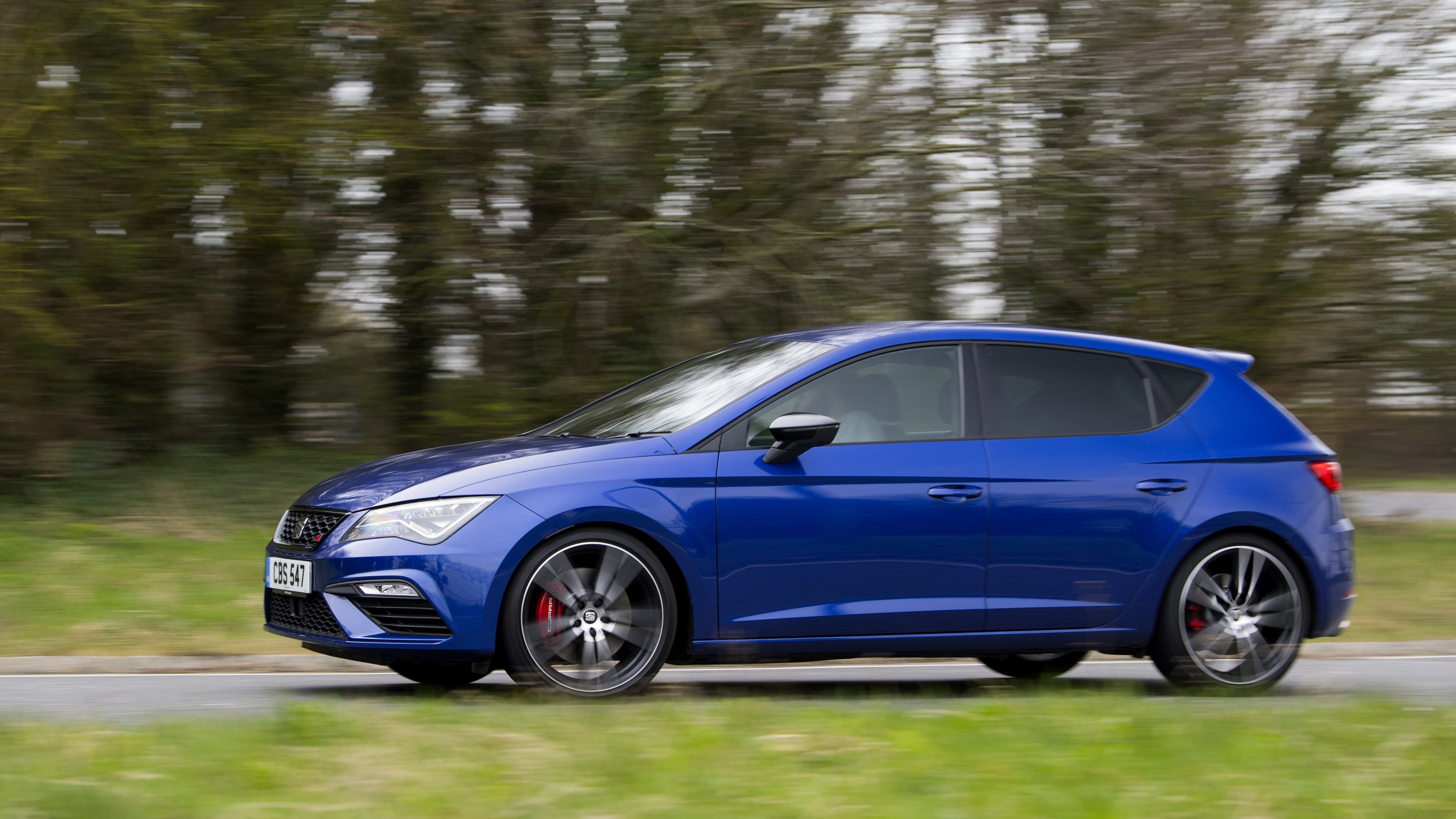 Seat Leon Cupra 300 review: more powerful hot hatch tested in the UK  Reviews 2024