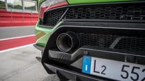 huracan_performante_green_064.jpg