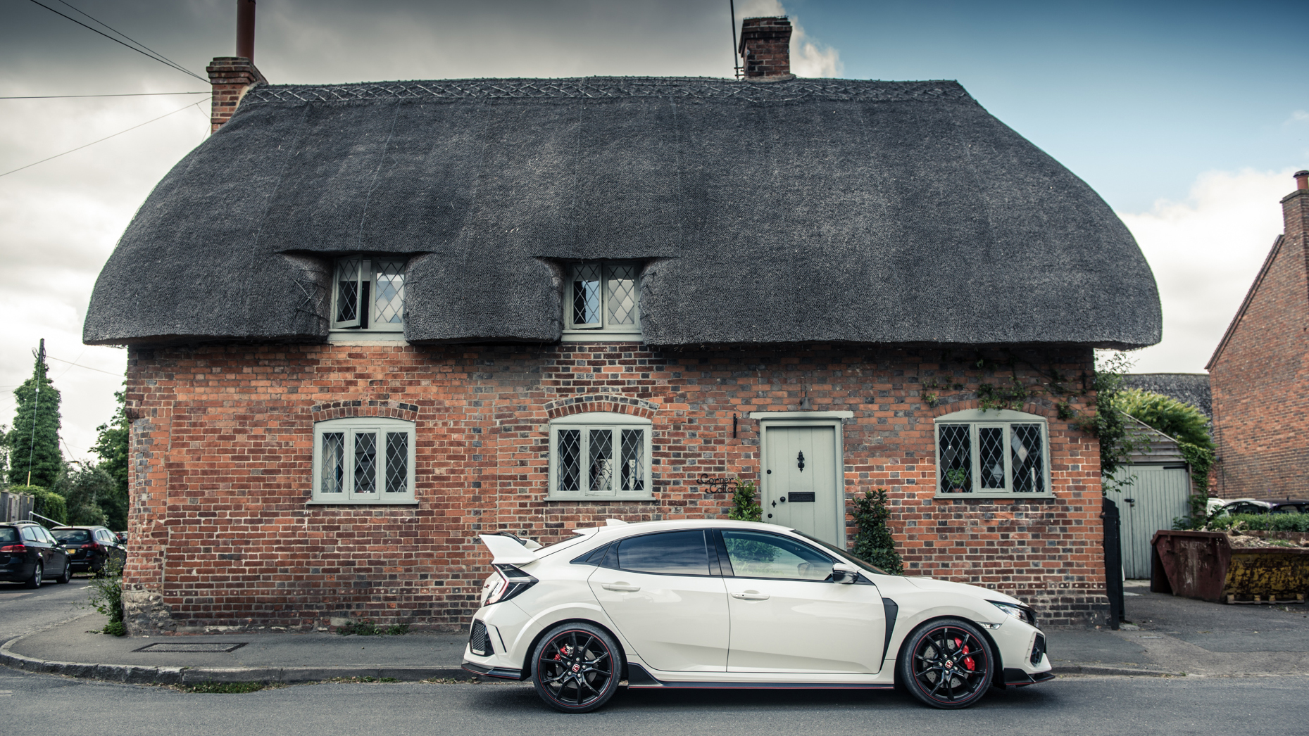 TopGear  Honda celebrates 25 years of the Civic Type R - Which one is your  favourite?