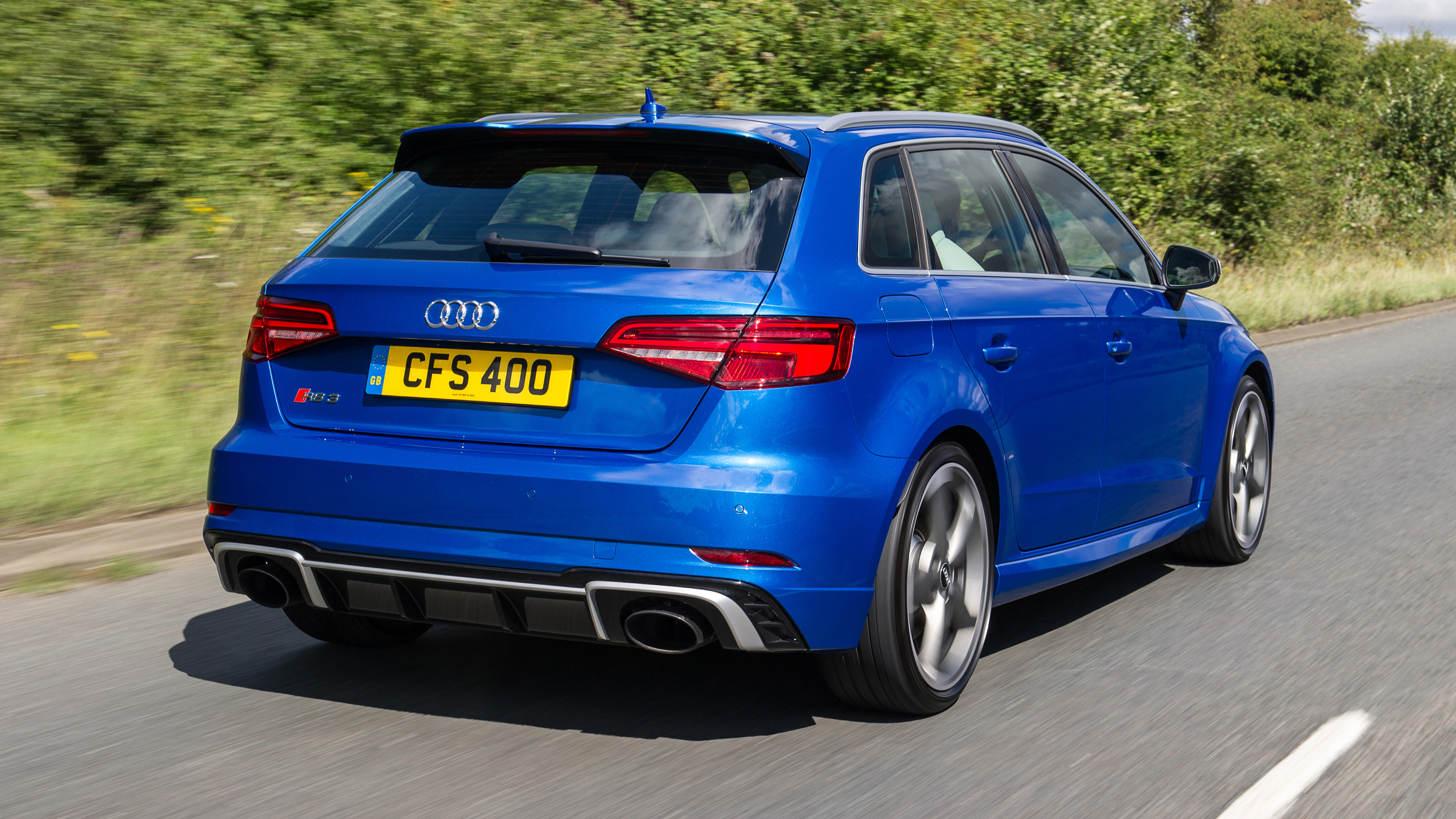 audi_rs_3_sportback_040.jpg