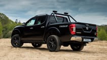 426199588_nissan_navara_trek_1.jpg
