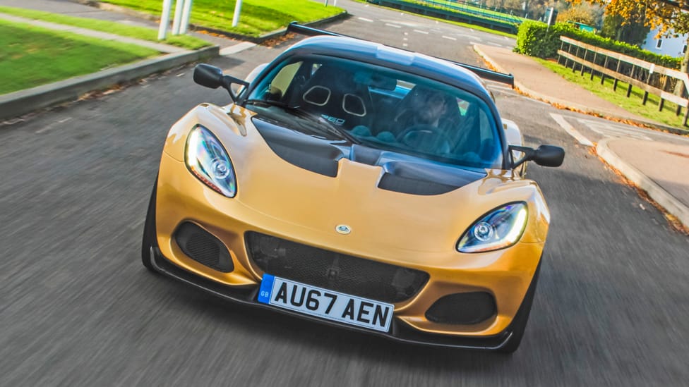 Lotus Elise review: hardcore Cup 260 driven Reviews 2024 | Top Gear
