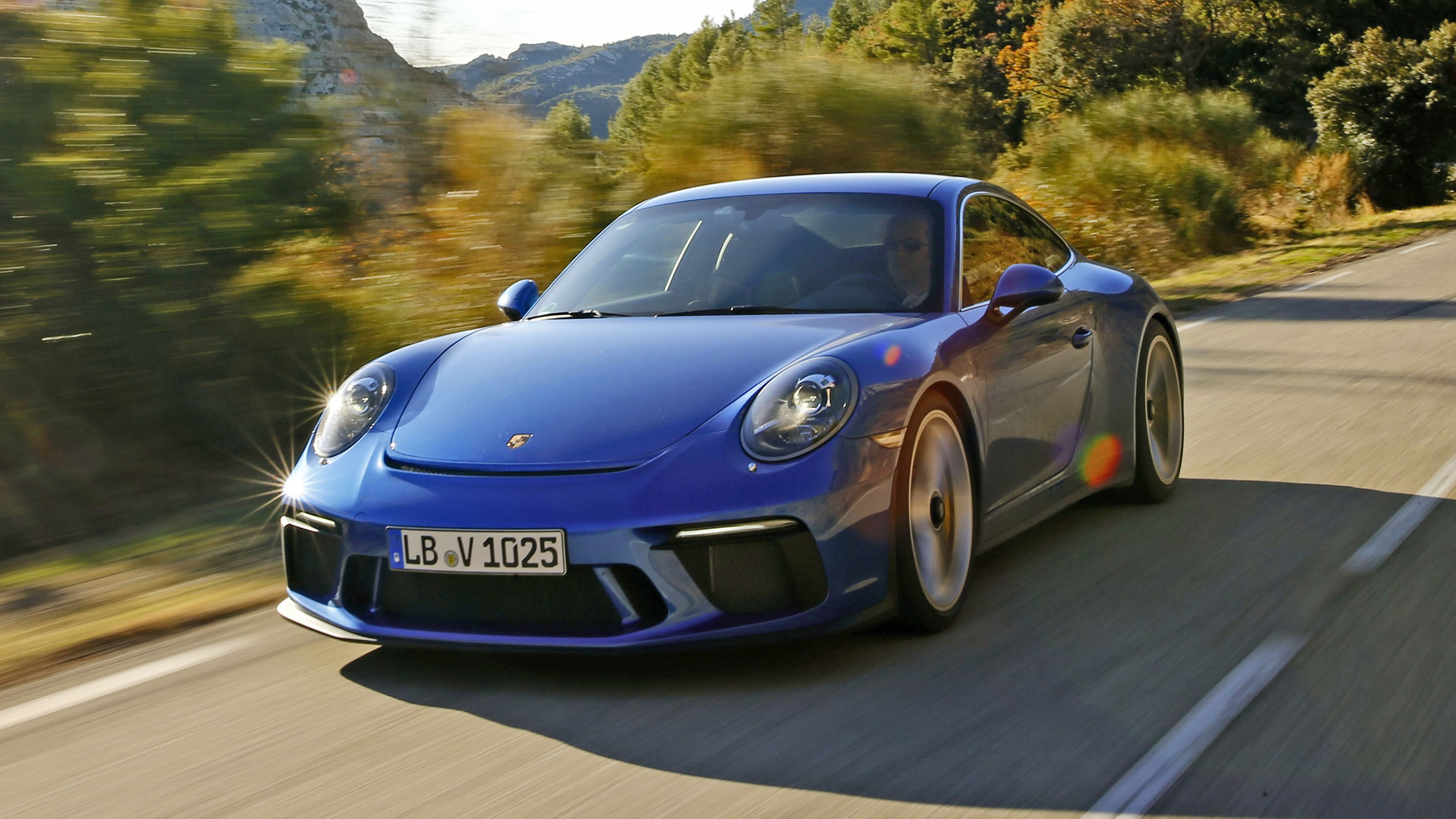 Porsche 911 GT3 Touring review wingless wonder? Top Gear