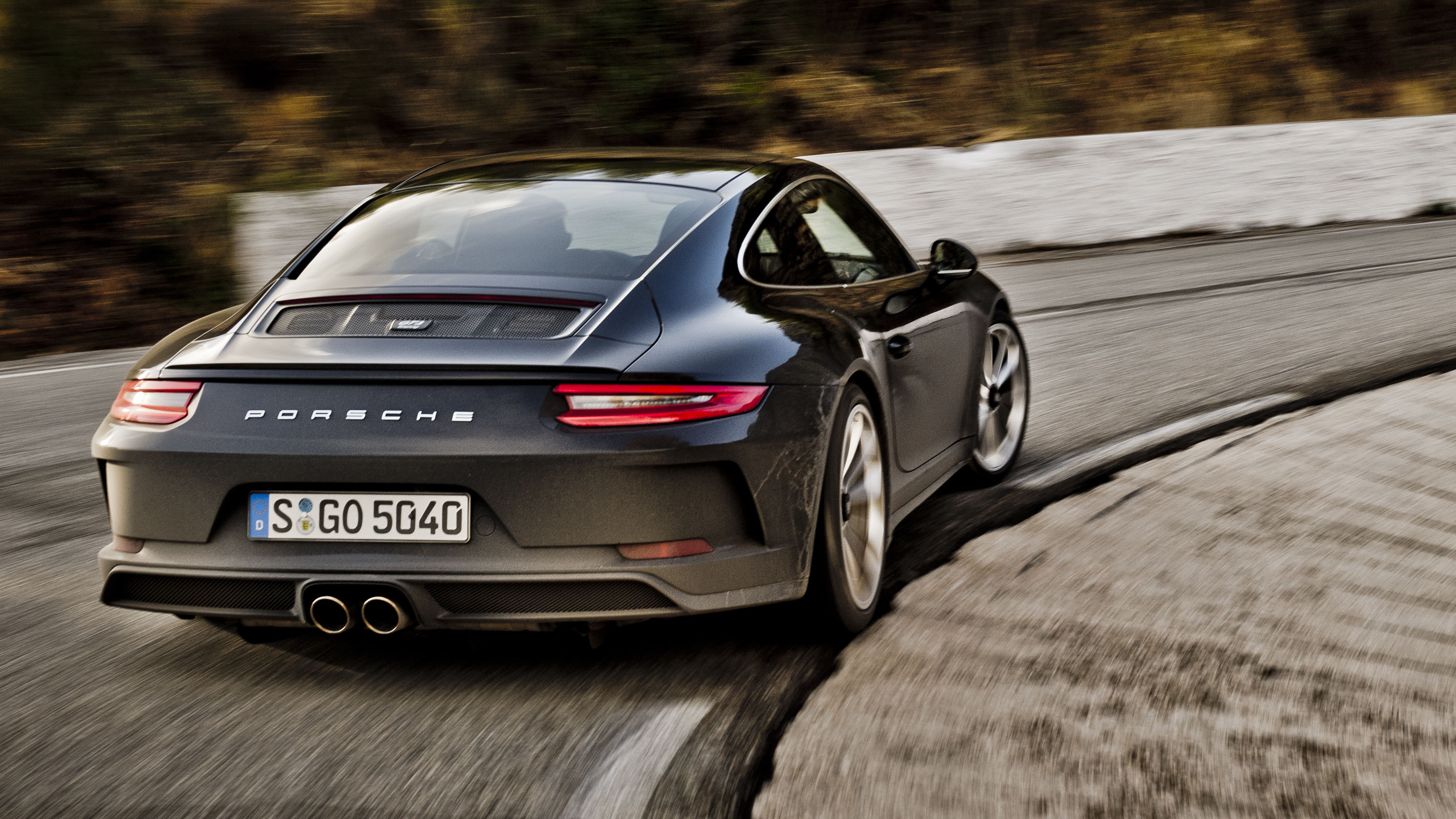 Porsche 911 GT3 Touring review wingless wonder? Top Gear