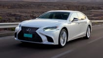 126_lexus_ls500h_sonicwhite_dynamic.jpg