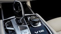 p90246855_highres_bmw-m760li-xdrive-on.jpg