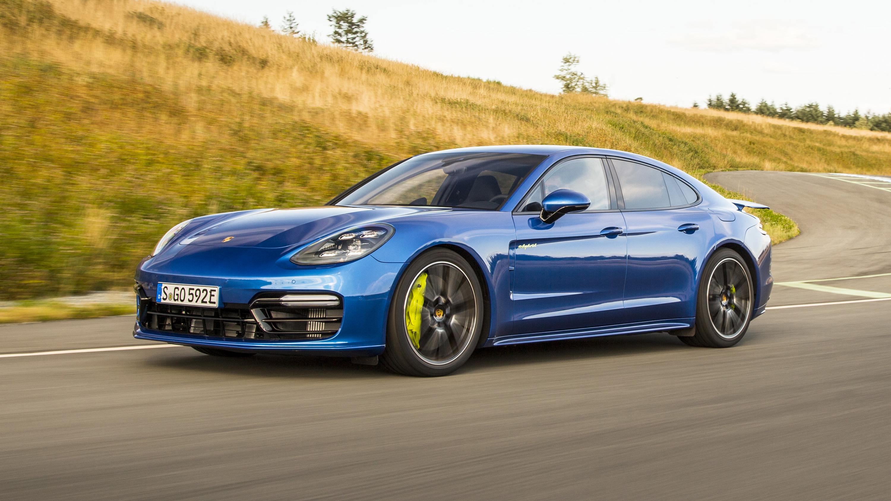 Porsche Panamera review: 671bhp Turbo S e-hybrid driven Reviews 2023 | Top  Gear