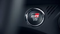 301_yaris_grmn_detail_int.jpg