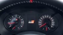 305_yaris_grmn_detail_int.jpg