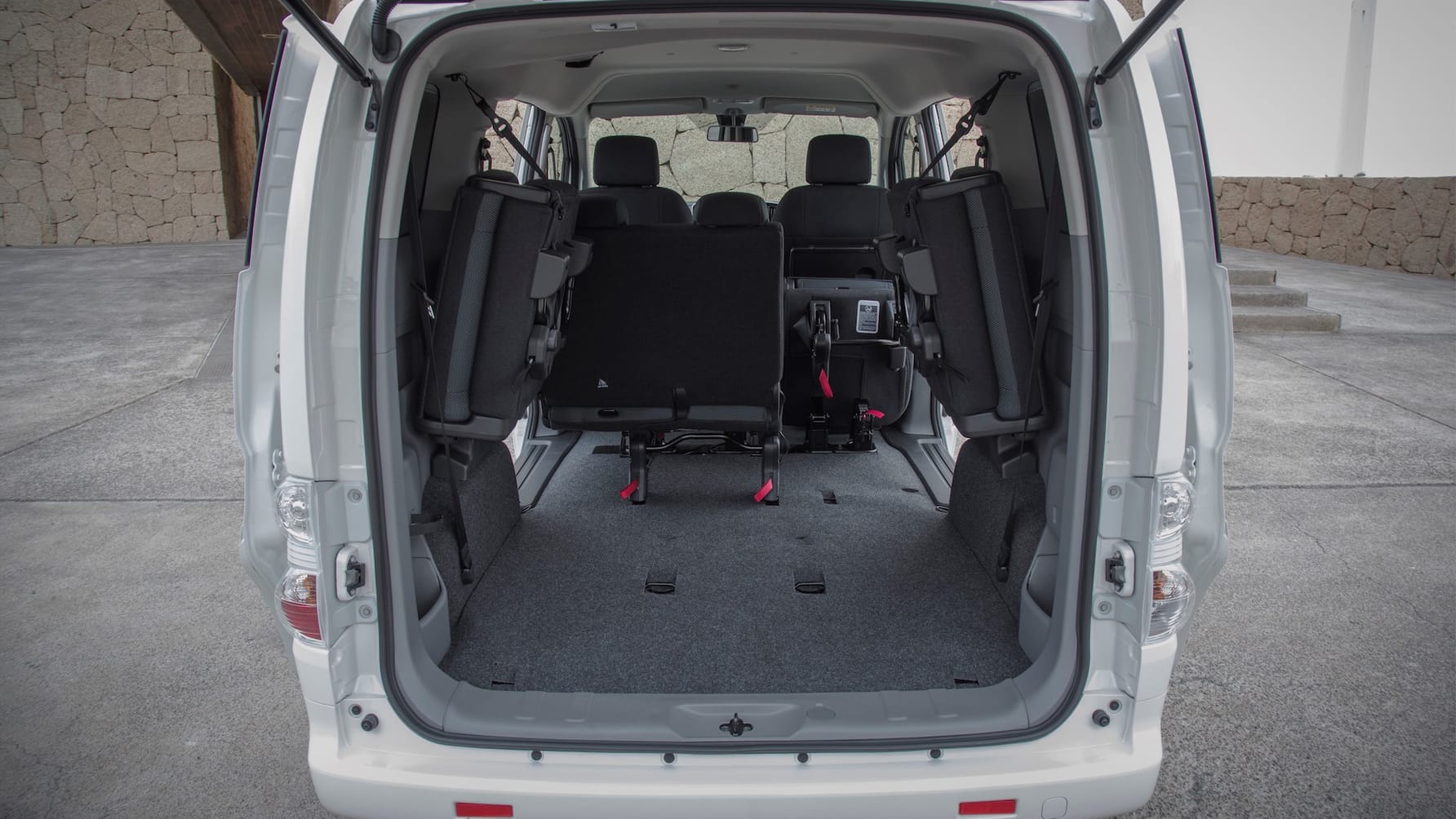 Nissan eNV200 review sevenseat full EV tested Reviews 2024 Top Gear