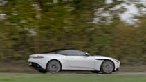 aston_martin_db11_v8_r_max_earey_129.jpg