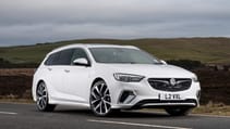 insignia_gsi_sports_tourer_11.jpg