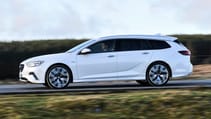 insignia_gsi_sports_tourer_6.jpg