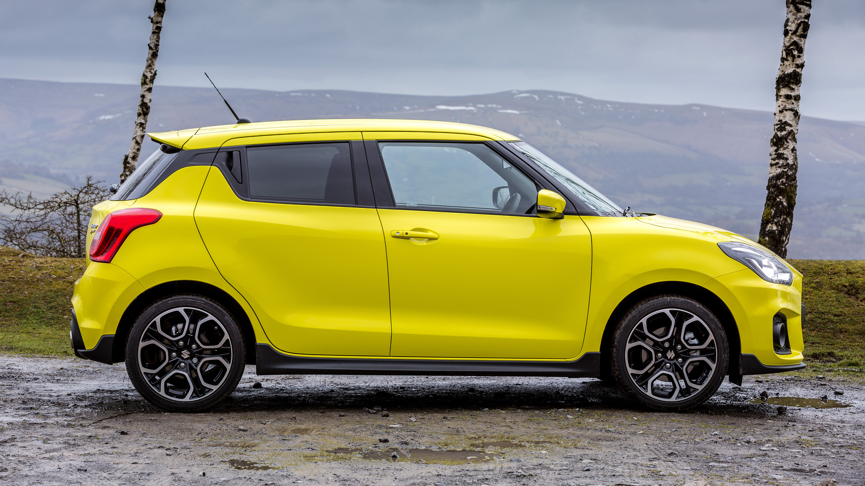 Suzuki Swift Sport inbound with 1.4 turbo and manual gearbox