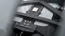 aston_martin_db11_amr_china_grey_23928.jpg