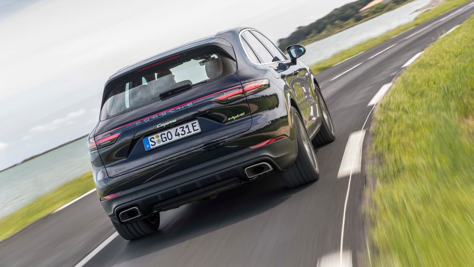 Porsche Cayenne eHybrid review 456bhp electro4x4 tested Reviews 2025