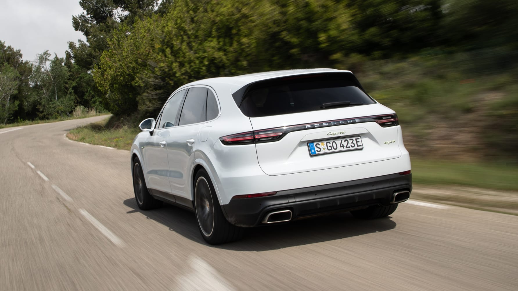 Porsche Cayenne eHybrid review 456bhp electro4x4 tested Reviews 2024 Top Gear