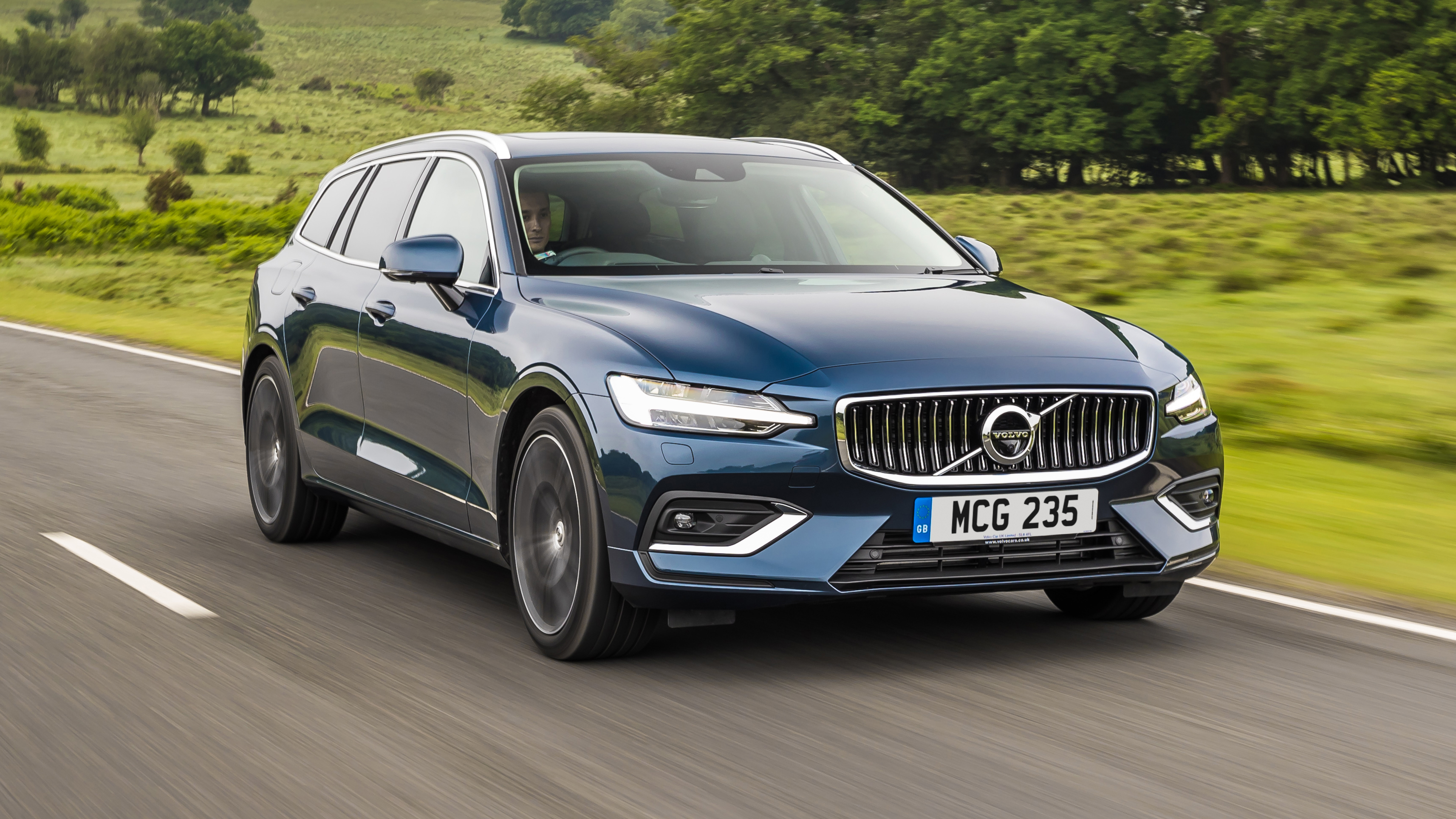 Volvo V60 review: first UK test | Top Gear