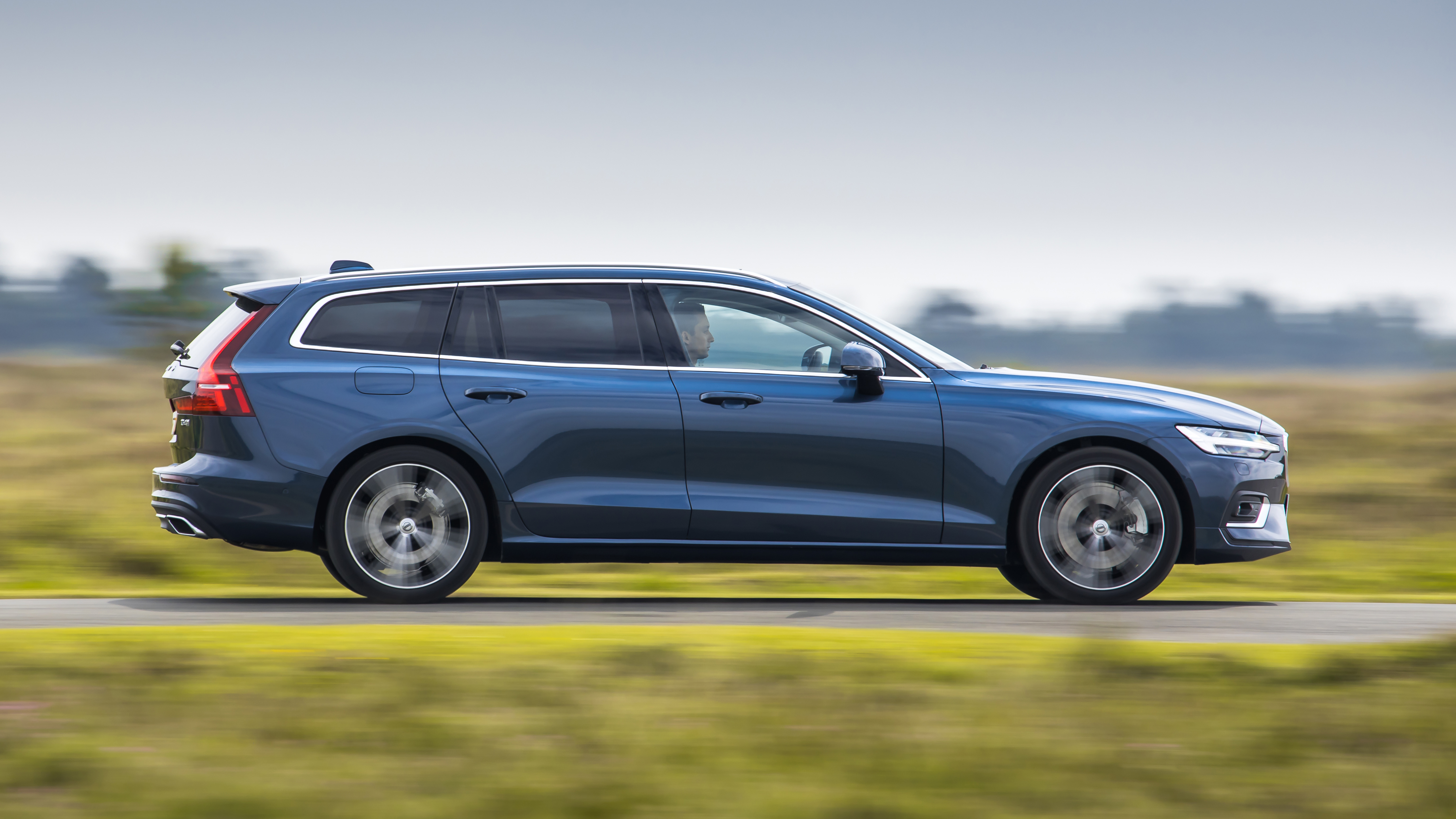 Volvo V60 review first UK test Top Gear