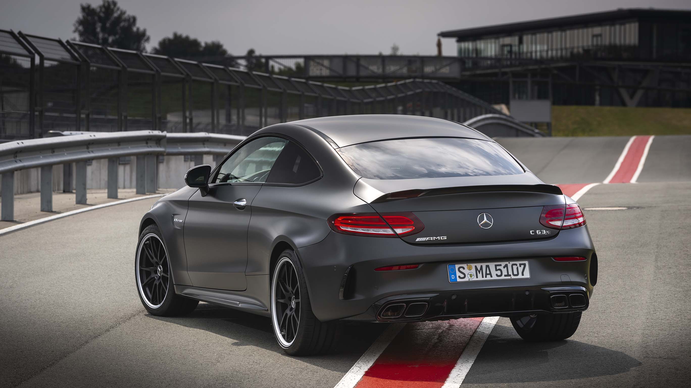 Forbindelse damp spor Mercedes-AMG C63 S Coupe review: 503bhp Benz driven Reviews 2023 | Top Gear