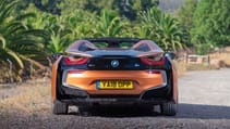 p90316845_highres_the-new-bmw-i8-roads.jpg