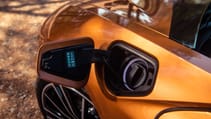 p90316992_highres_the-new-bmw-i8-roads.jpg